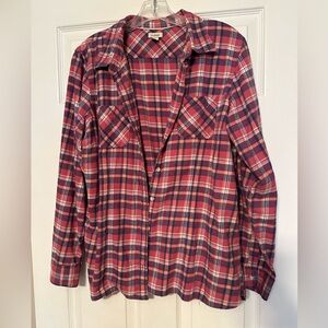 LL Bean button down flannel - Pink and purple - size L